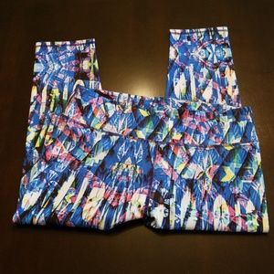 **NWT**Fabletics Salar printed Powerhold Capri